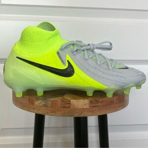 NEW Nike Phantom Luna 2 Elite AG Men Size 9.5 Neon Green Soccer cleats 2026-3c17